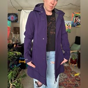Champion Purple Rain Coat medium